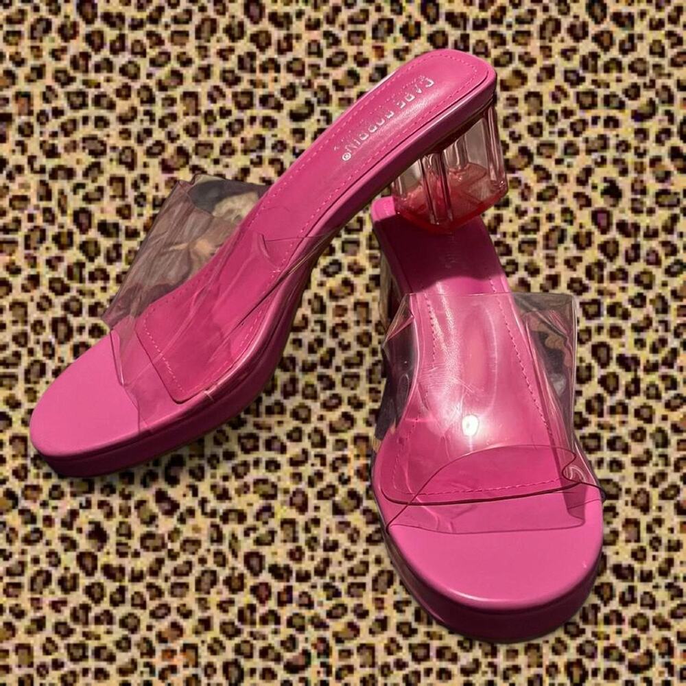 Cape Robbin pink mule heels size 8.5